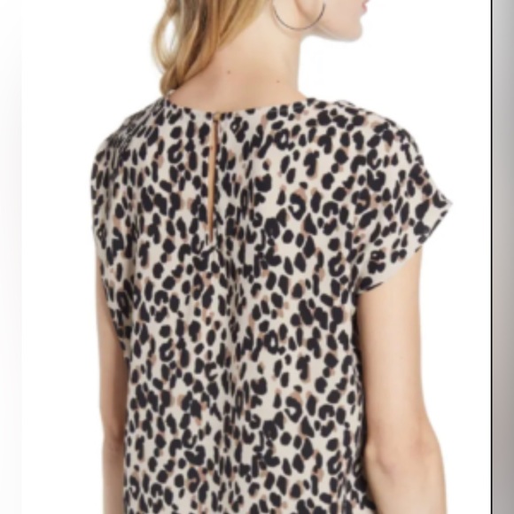 CAP SLEEVES BLOUSE By Halogen Size M - Picture 2 of 9